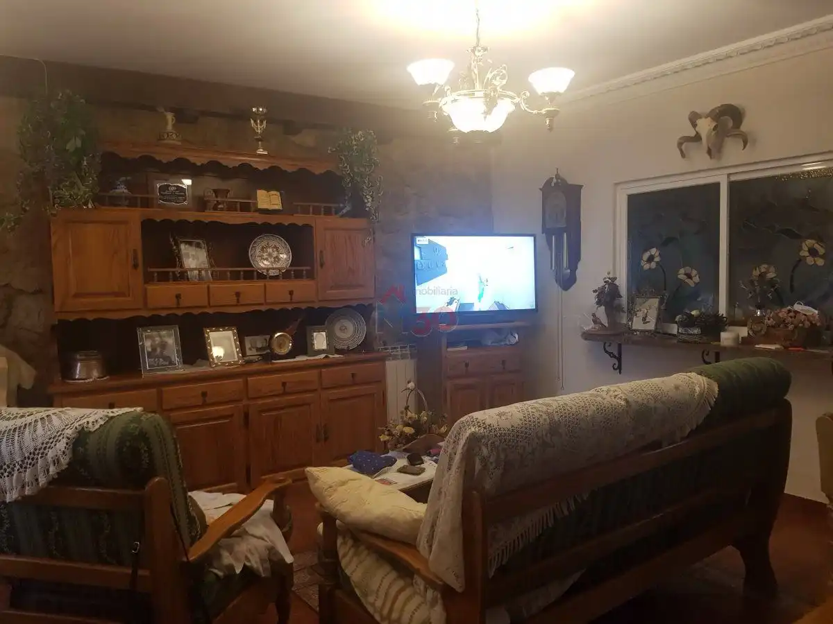 Sala d'estar de Casa o xalet en venda en Pancorbo amb Calefacció, Terrassa i Traster