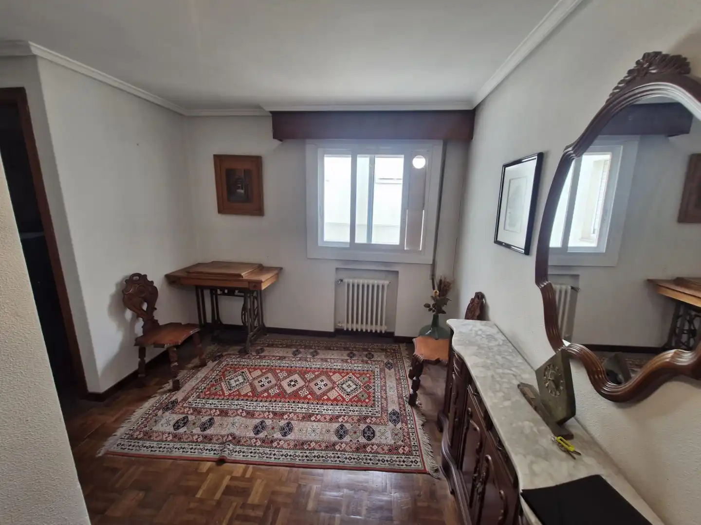 Living room of Flat for sale in Ourense Capital   with Heating, Parquet flooring and Terrace