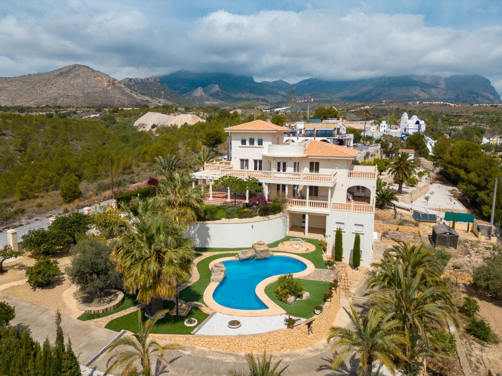 Casa o xalet en venda a Urbanizaciones