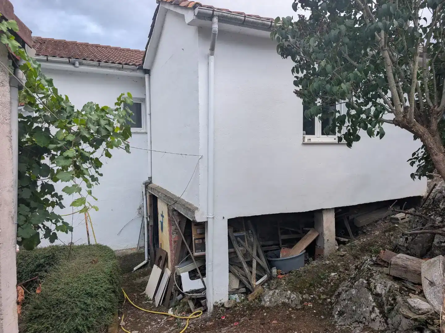 Vista exterior de Casa o xalet en venda en Teverga amb Balcó