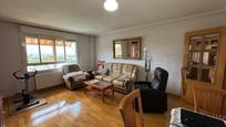 Living room of Flat for sale in  Madrid Capital  with Air Conditioner and Swimming Pool