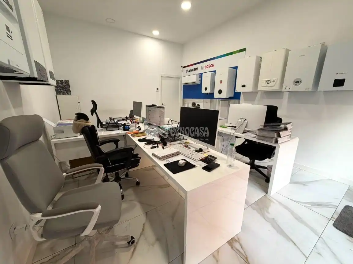 Local en venta en Alcalá de Henares con Aire acondicionado y Calefacción