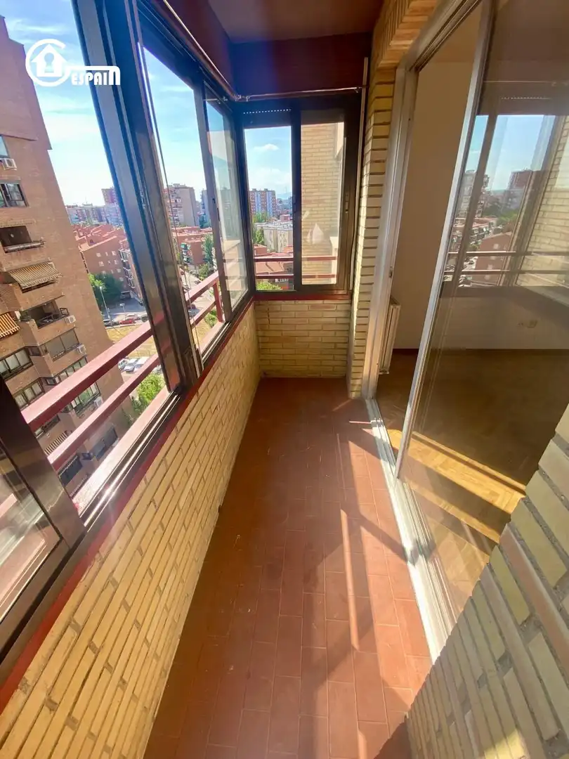 Terrassa de Pis de lloguer en Madrid amb Calefacció, Jardí privat i Terrassa
