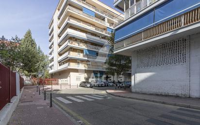 Vista exterior de Pis en venda en Alcalá de Henares