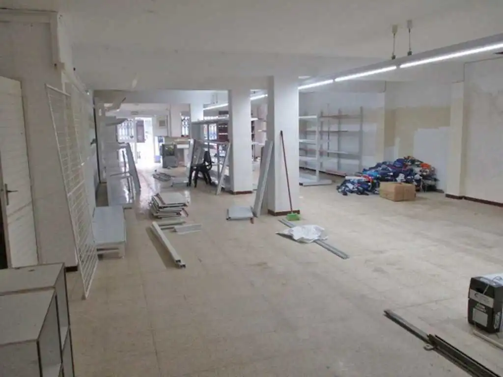 Local comercial en venta en Platja de Palma, imagen 2