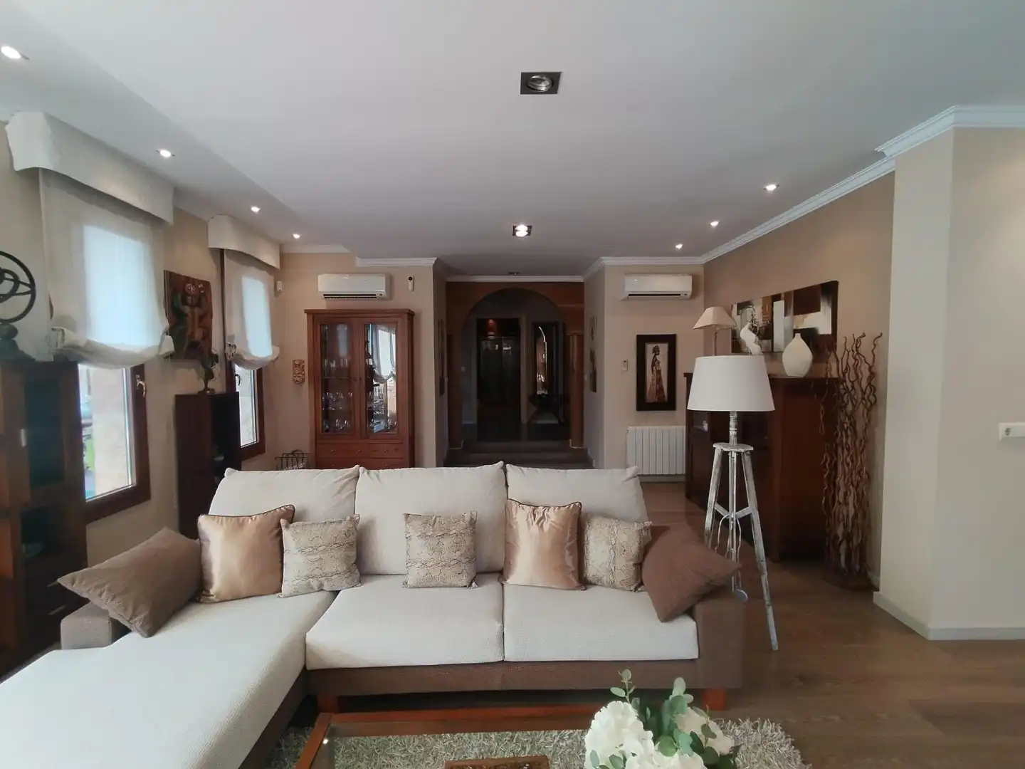 Sala de estar de Casa o chalet en venta en Viladecavalls con Calefacción, Jardín privado y Parquet