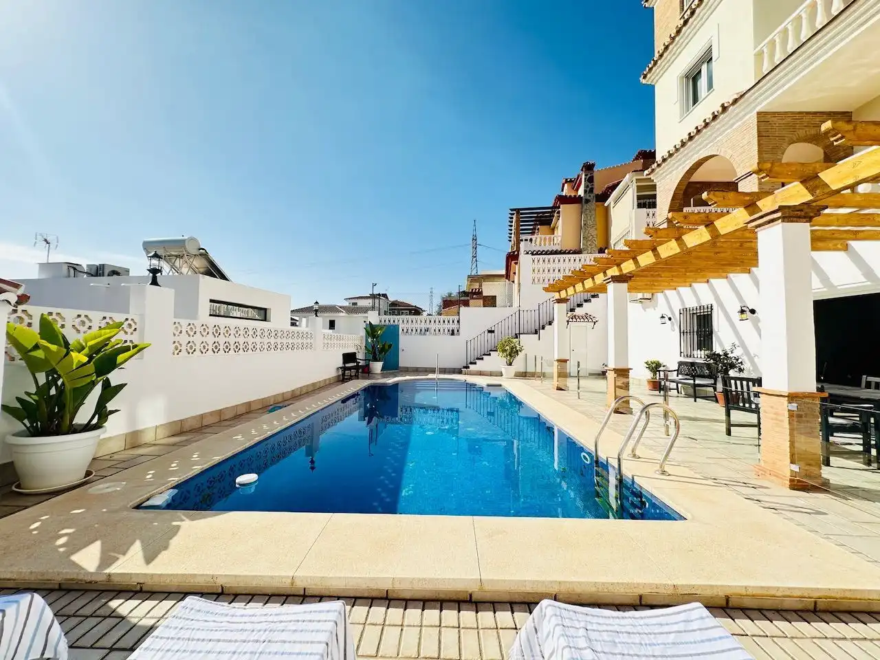 Villa con piscina in vendita a Torre del Mar, imagen 3