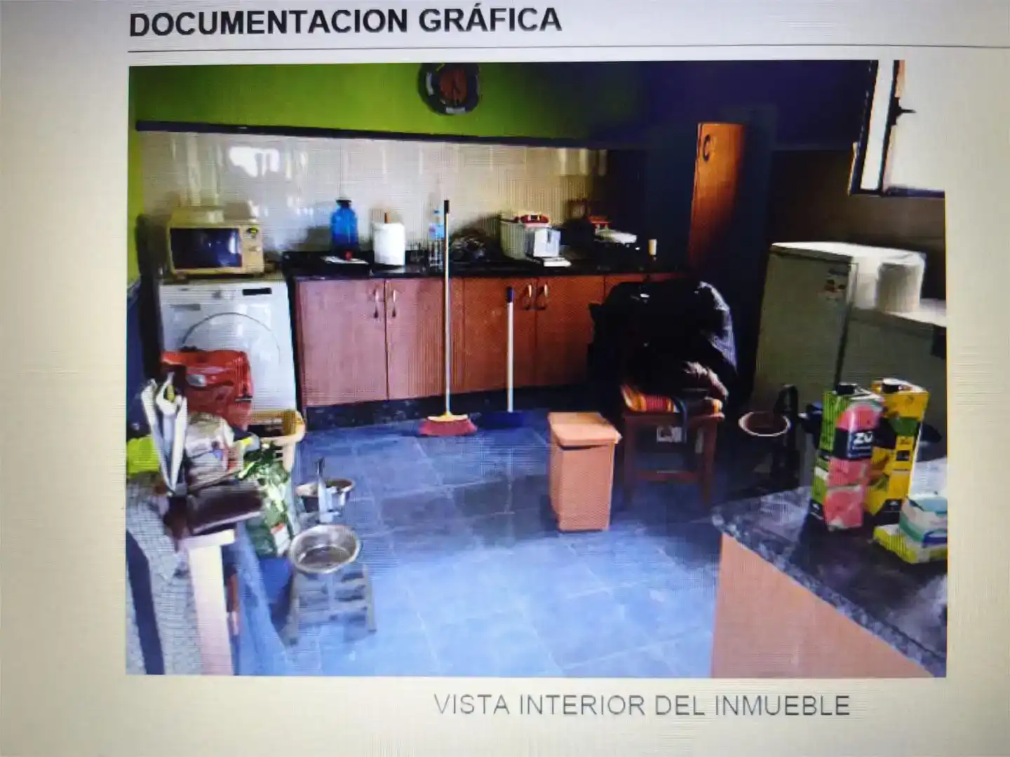Cuina de Casa adosada en venda en Molacillos amb Traster i Moblat