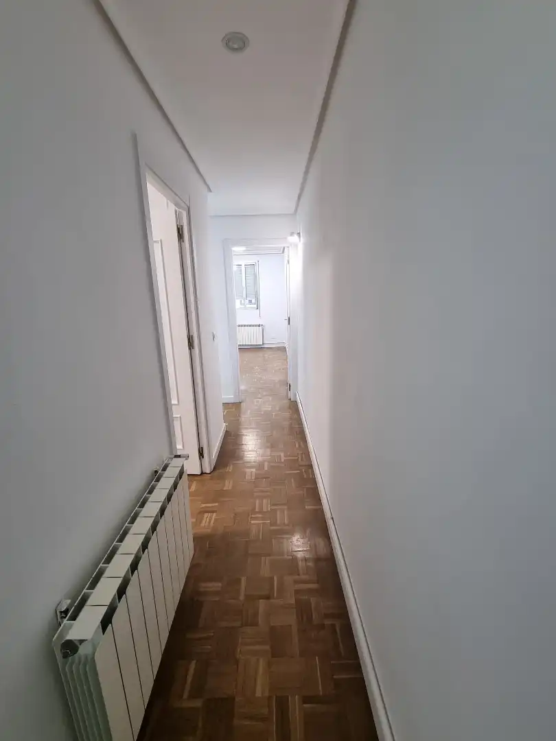 Flat for rent in Madrid  with Air Conditioner, Heating and Parquet flooring