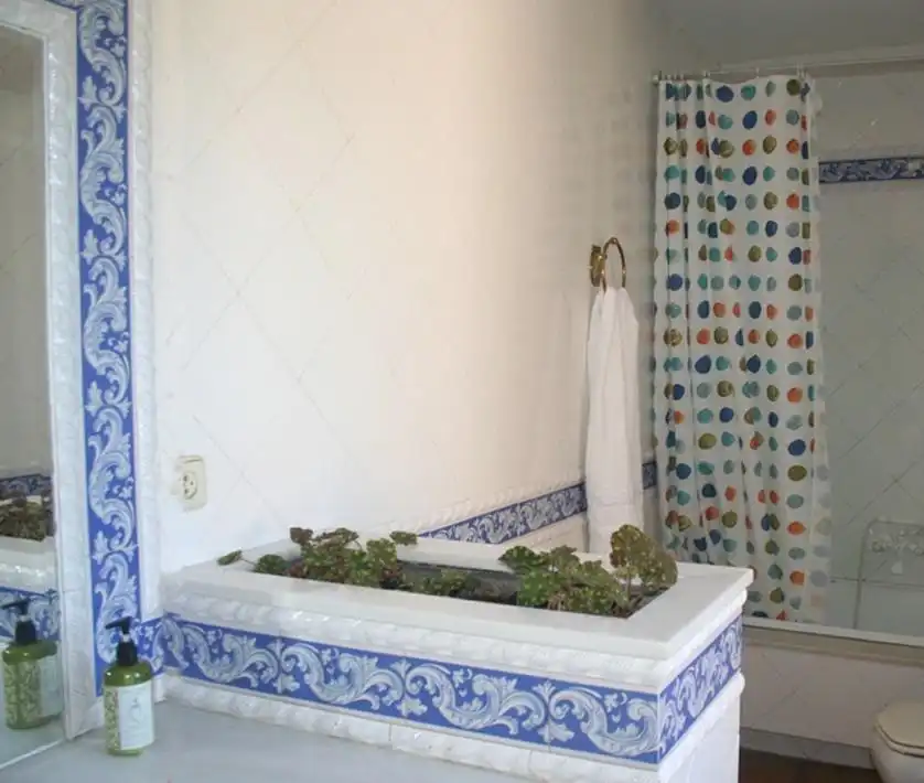 Baño de Finca rústica en venta en Teo con Calefacción, Jardín privado y Terraza
