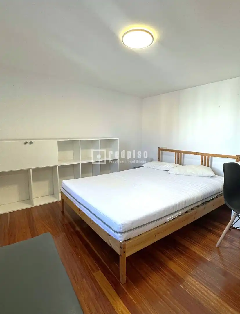 Dormitori de Pis de lloguer en Valladolid amb Aire condicionat, Calefacció i Parquet