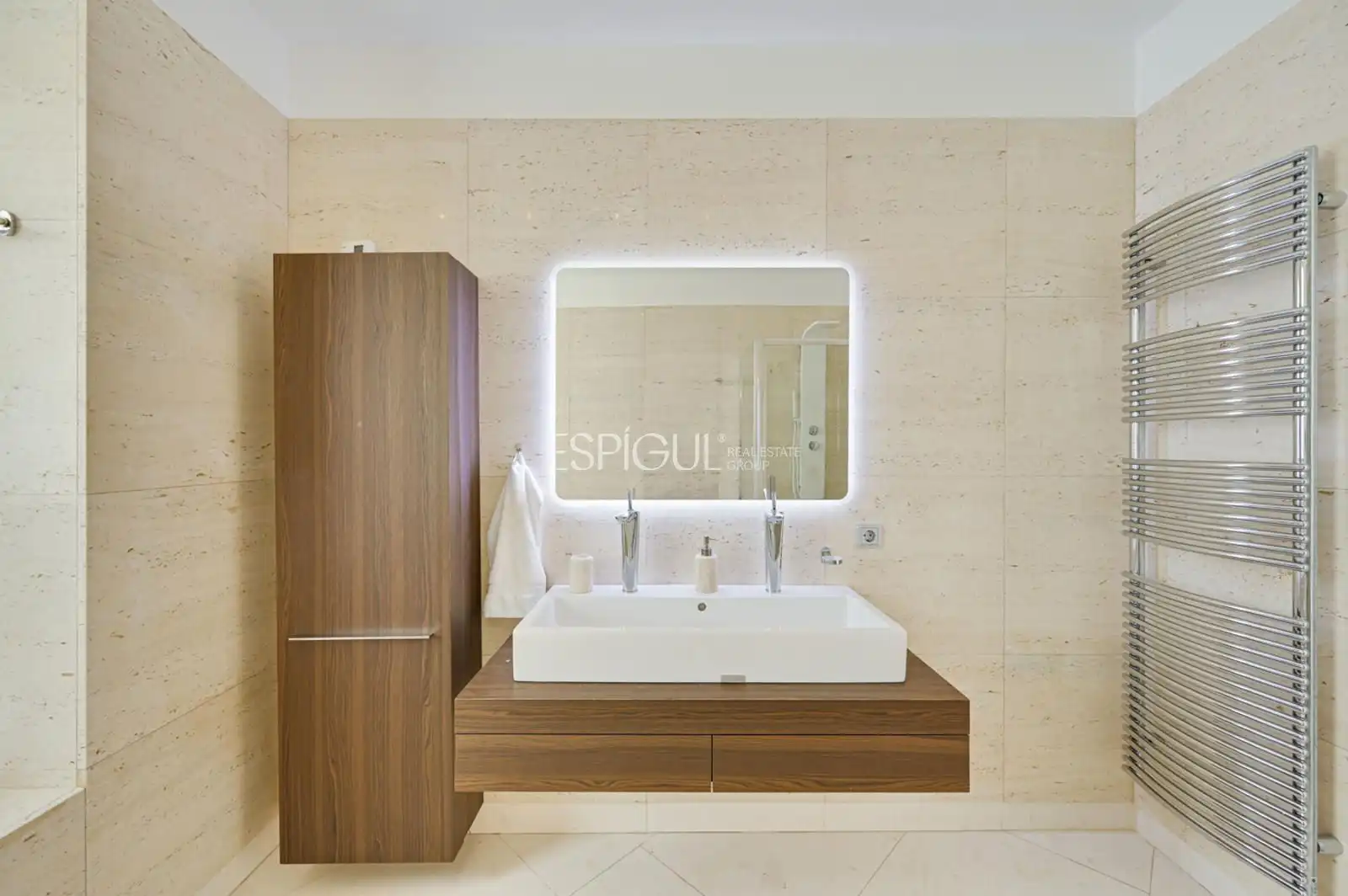 Badezimmer von Haus oder Chalet zur Miete in Cabrils mit Klimaanlage, Heizung und Privatgarten
