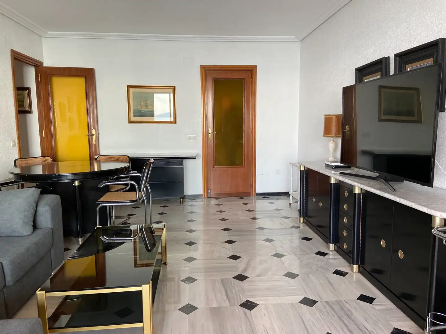 Living room of Flat for rent in Benidorm  with Heating, Parquet flooring and Terrace