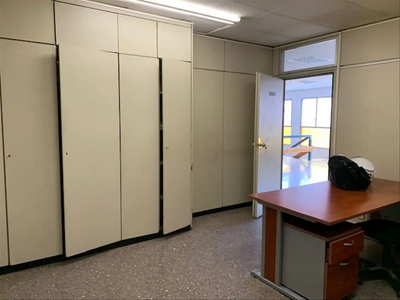 Oficina de alquiler en L'Hospitalet de Llobregat, Barcelona