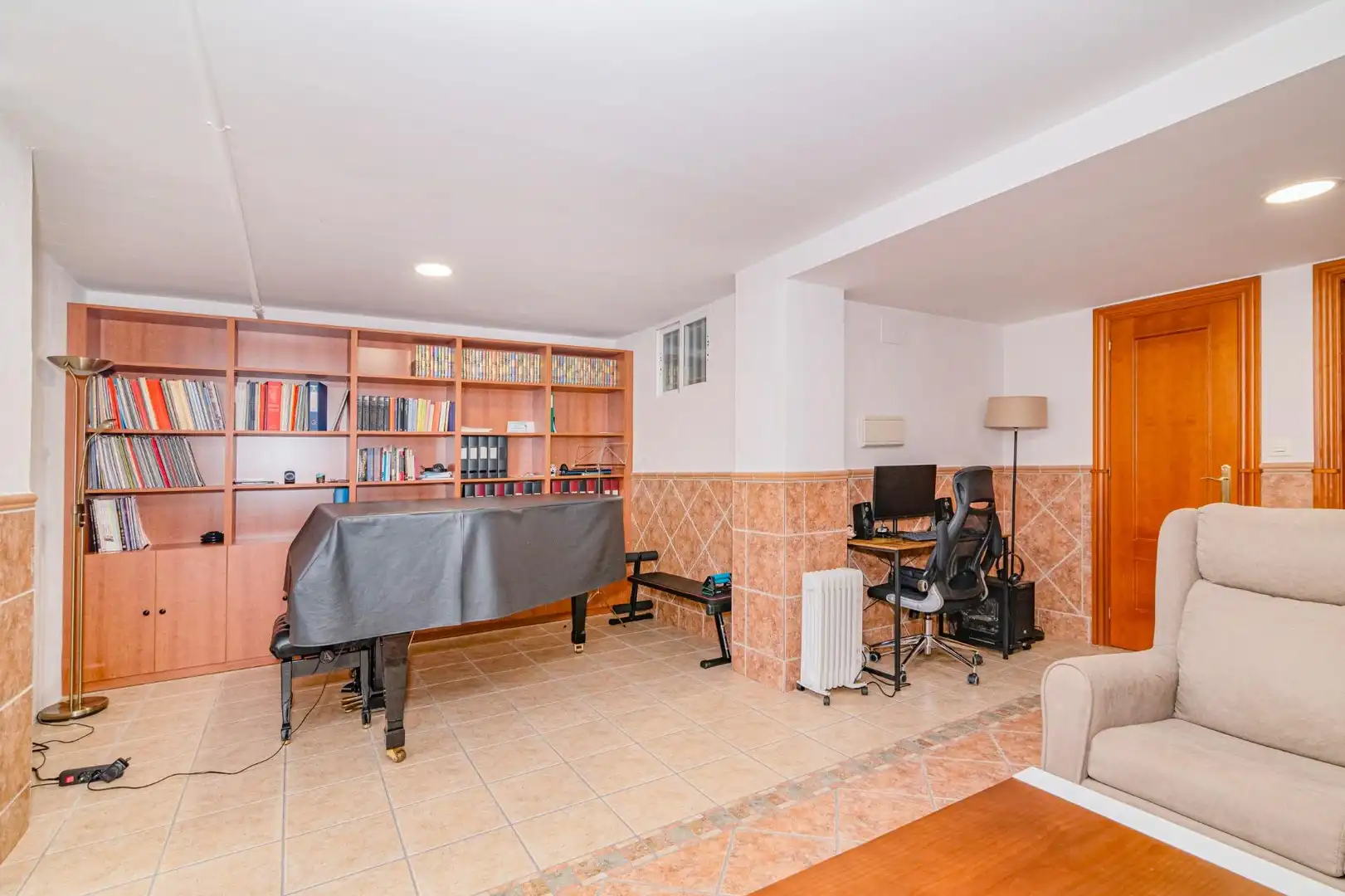 Casa adosada en venta en Calle MAIMONIDES, San Miguel