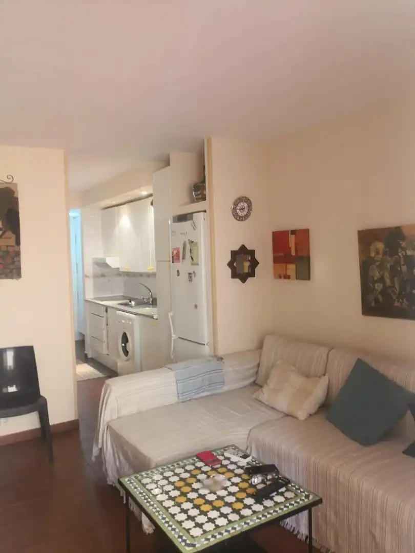 Piso de alquiler en Costa Getares-Playa, 27, San García