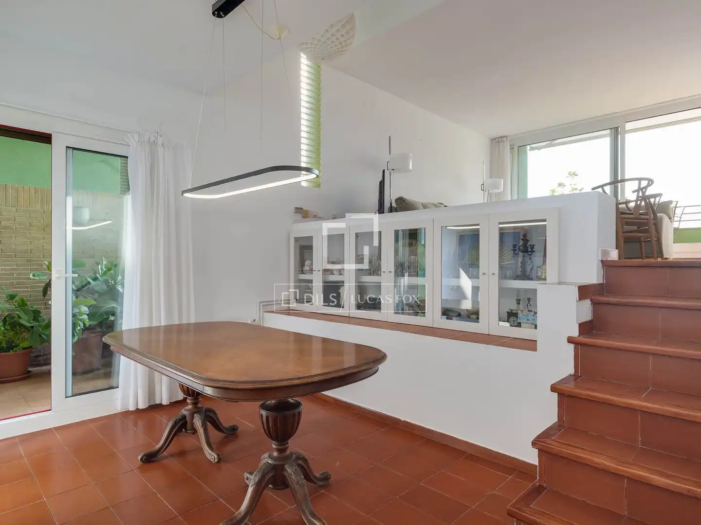 Comedor de Casa o chalet de alquiler en Barcelona con Aire acondicionado, Calefacción y Jardín privado