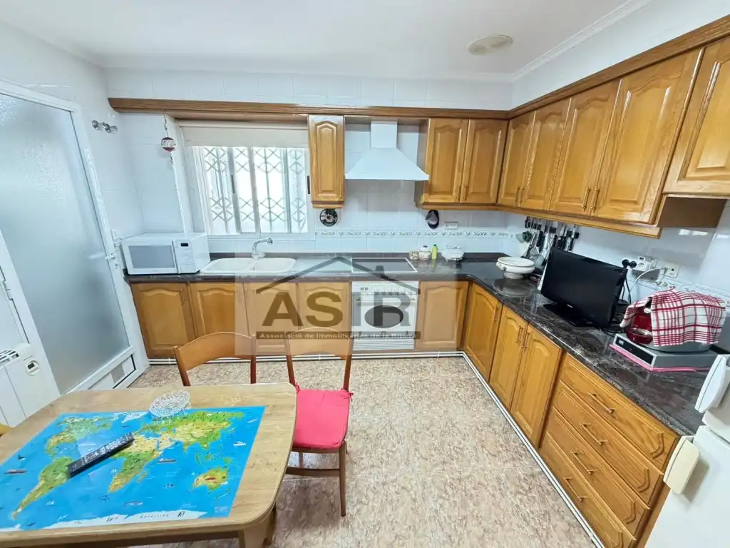 Küche von Dachboden zum Verkauf in Alzira mit Heizung und Terrasse