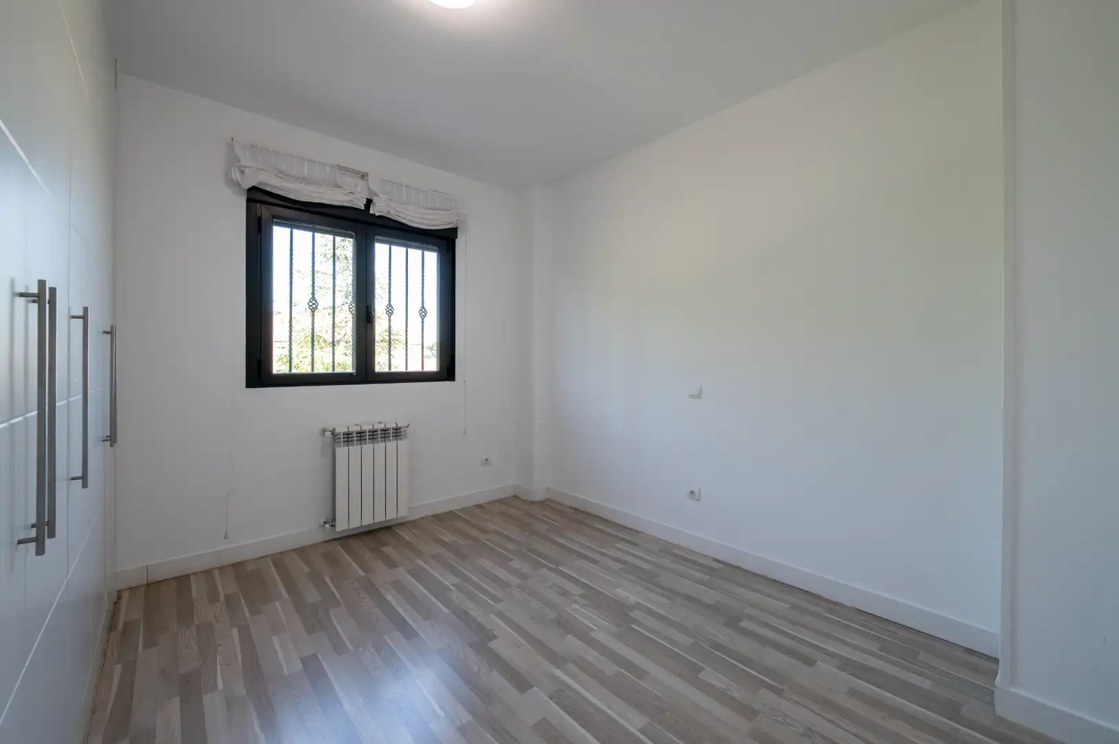 Dormitori de Casa o xalet en venda en Las Rozas de Madrid amb Aire condicionat, Calefacció i Jardí privat