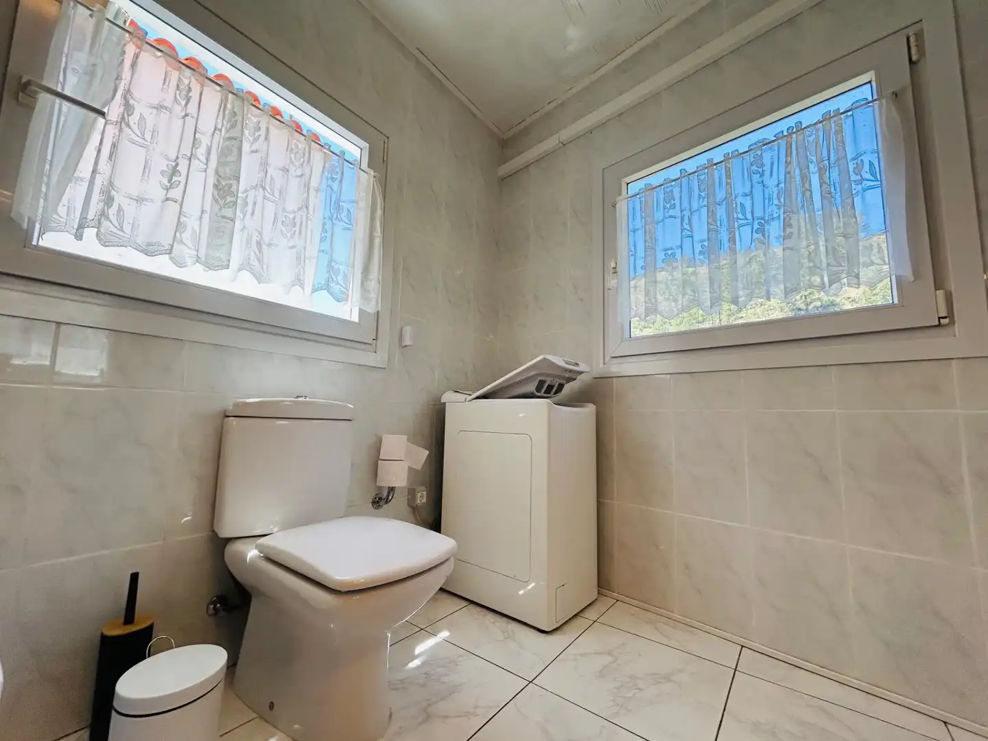 Bathroom of Detached homes for sale in San Bartolomé de Tirajana  with Air Conditioner, Heating and Private garden