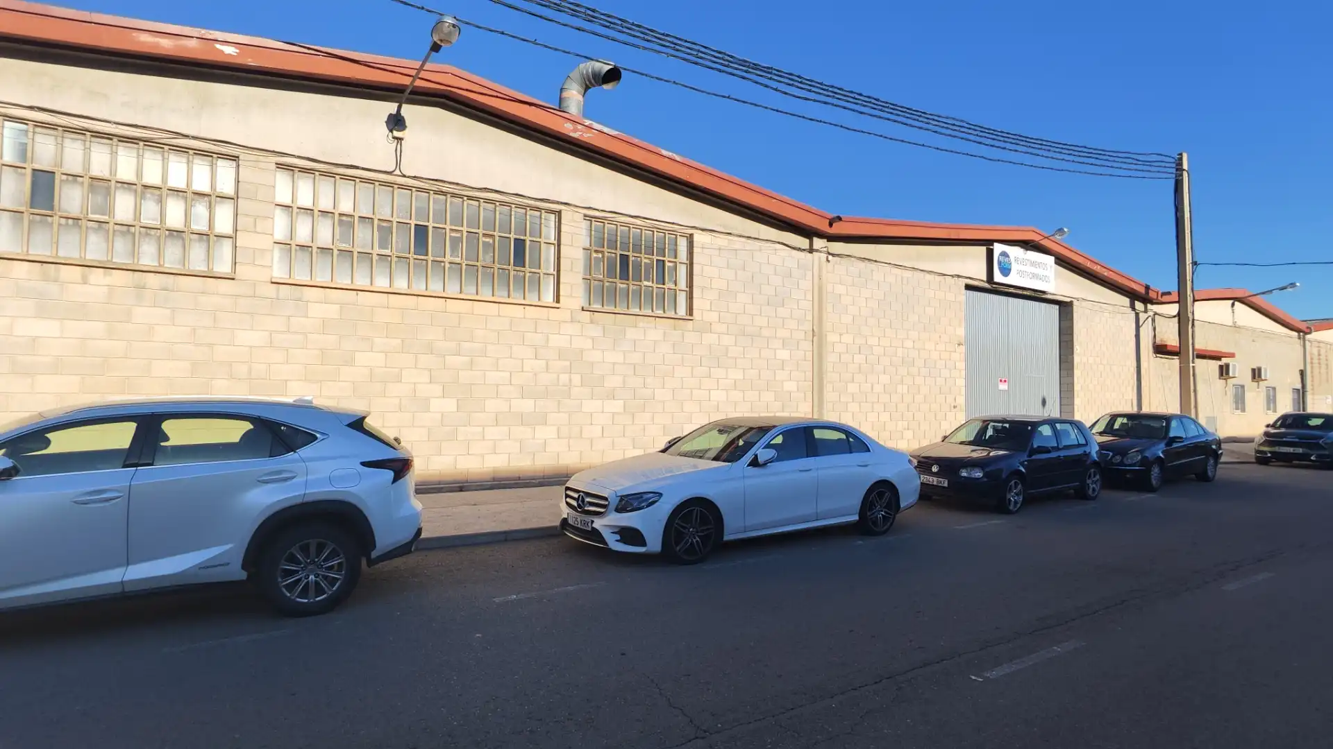 Parking of Industrial buildings for rent in María de Huerva
