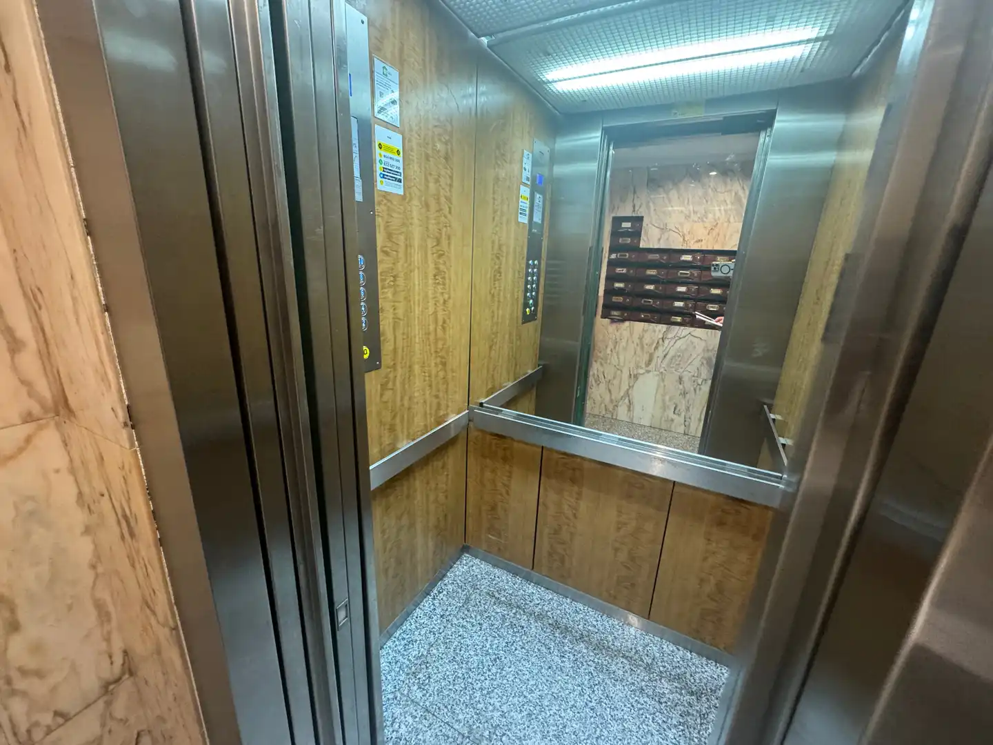 Piso en venta en Gijón  con Calefacción, Terraza y Internet