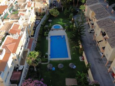 Piso con piscina en venta en Calle Ancla 71
