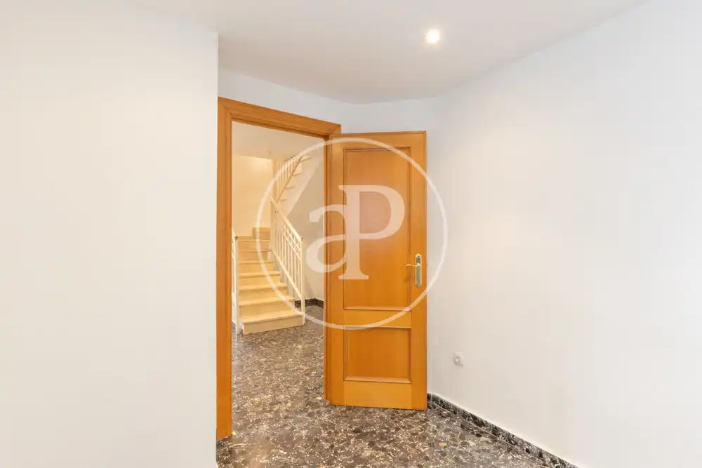 Piso de alquiler en Valencia con Aire acondicionado, Calefacción y Terraza