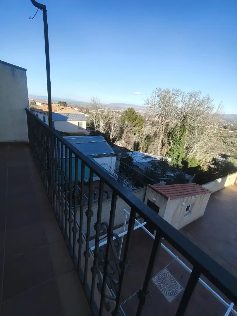 Terrassa de Casa o xalet en venda en Baza amb Moblat