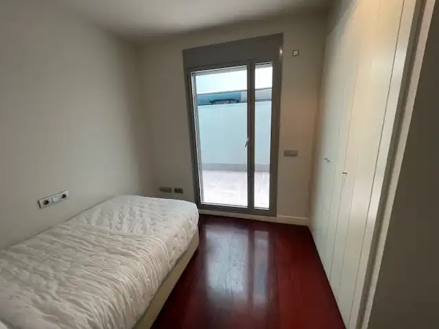 Appartamento con terrazza in vendita a Carrer de París, imagen 47