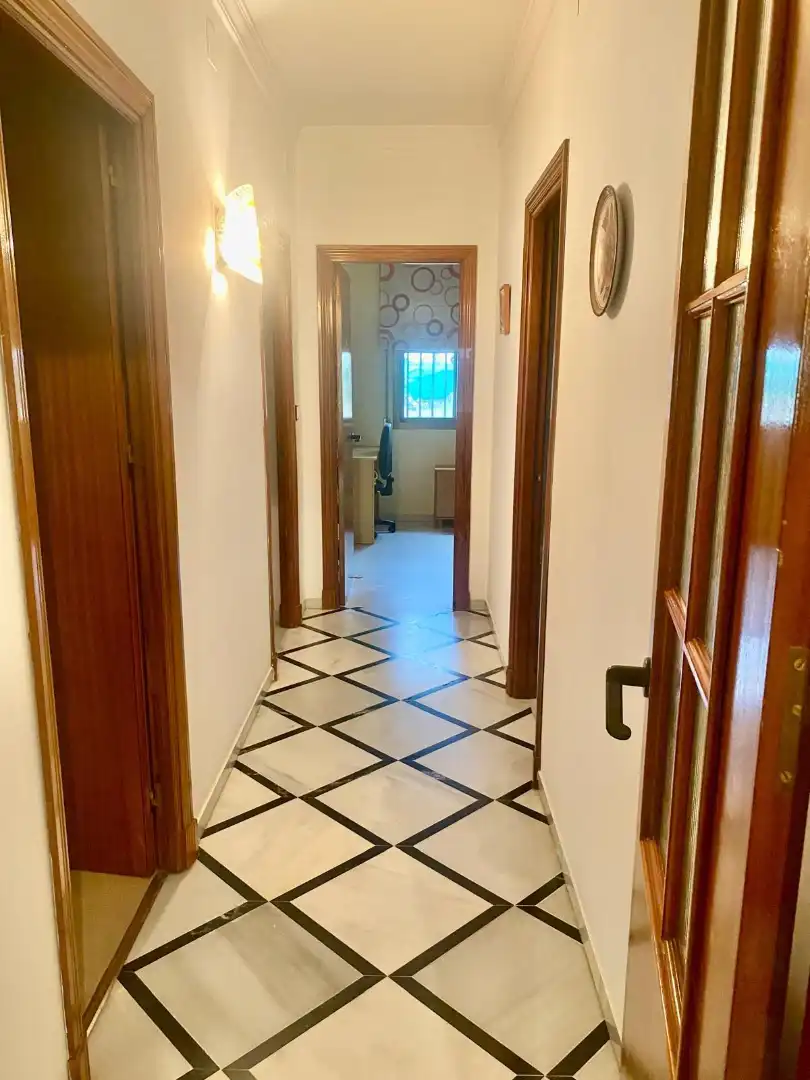 Chalet con piscina en venta en Calle Cabo San Adrián, imagen 10