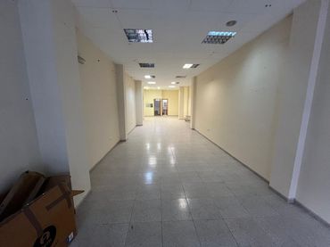 Local comercial de lloguer a Centro