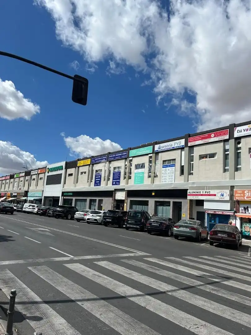 Vista exterior de Piso en venta en Fuenlabrada
