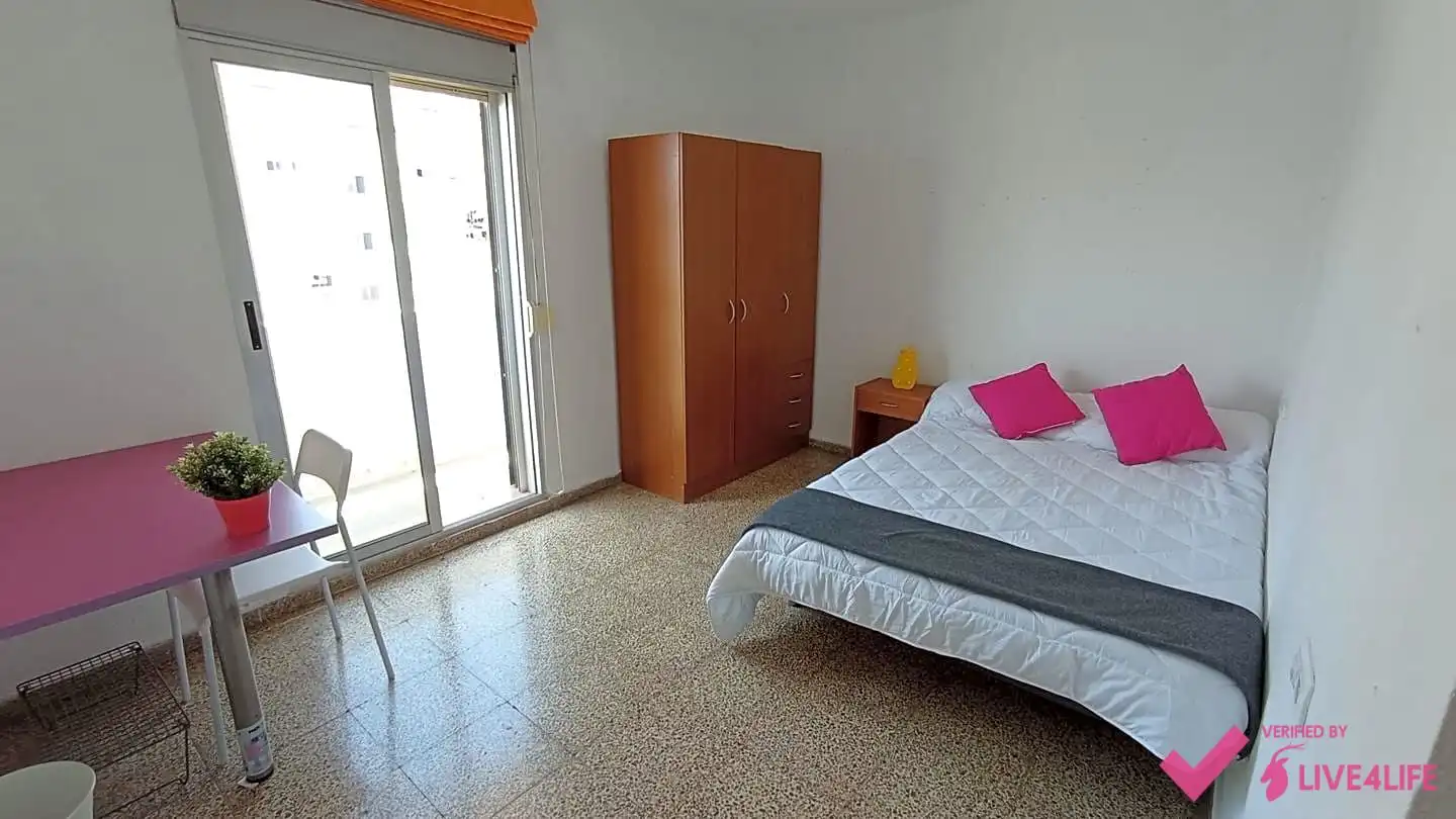 Apartament de lloguer a Del Serpis, La Bega Baixa - Plaza Xúquer