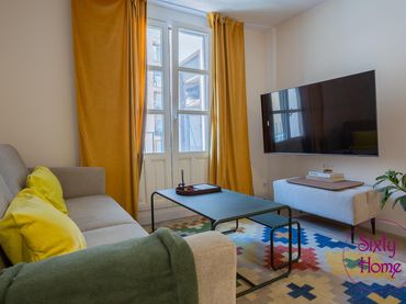 Flat with balcony for sale in Calle de Ramón Pignatelli 51