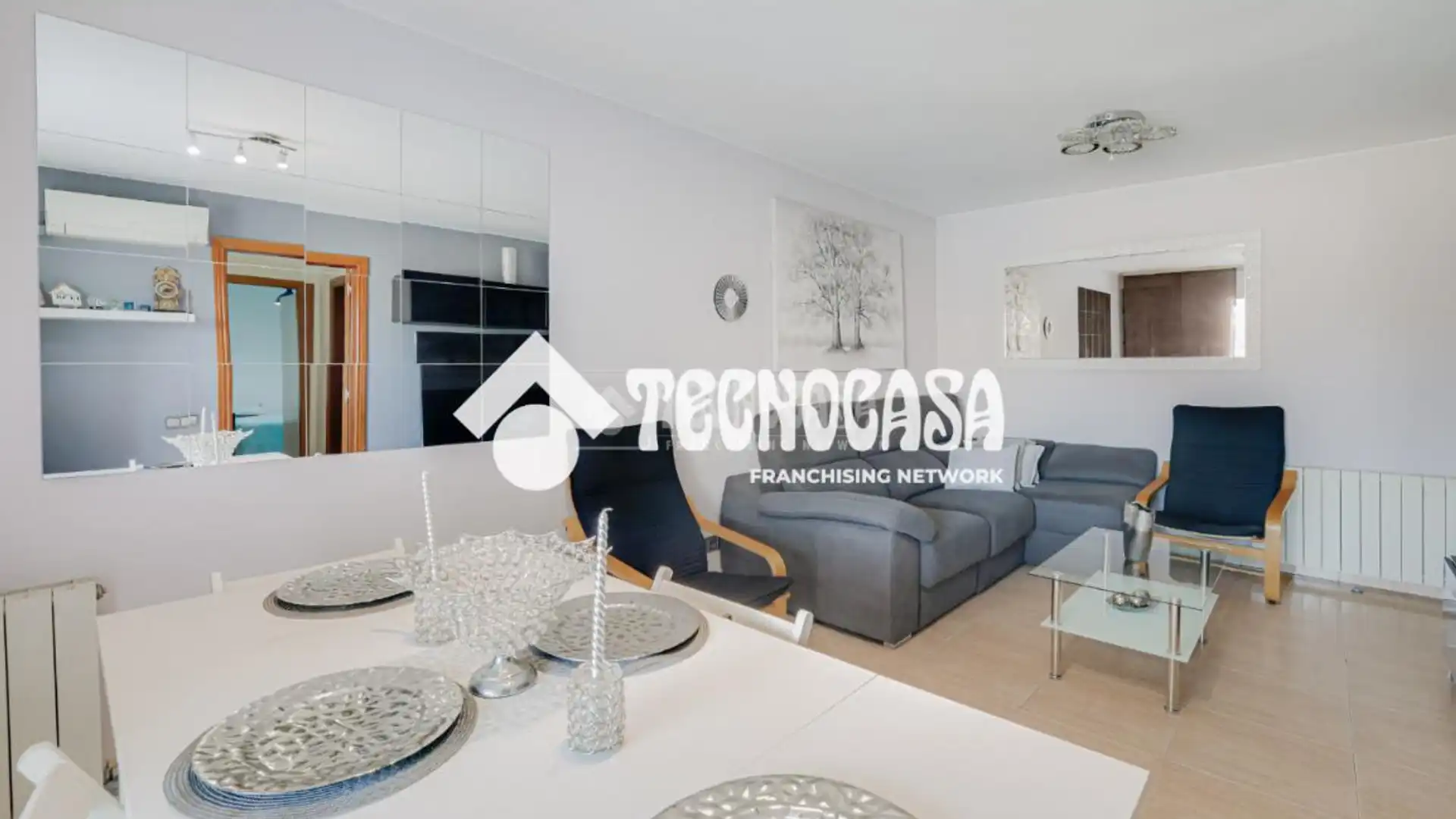 Menjador de Pis en venda en Sant Adrià de Besòs amb Aire condicionat, Calefacció i Balcó