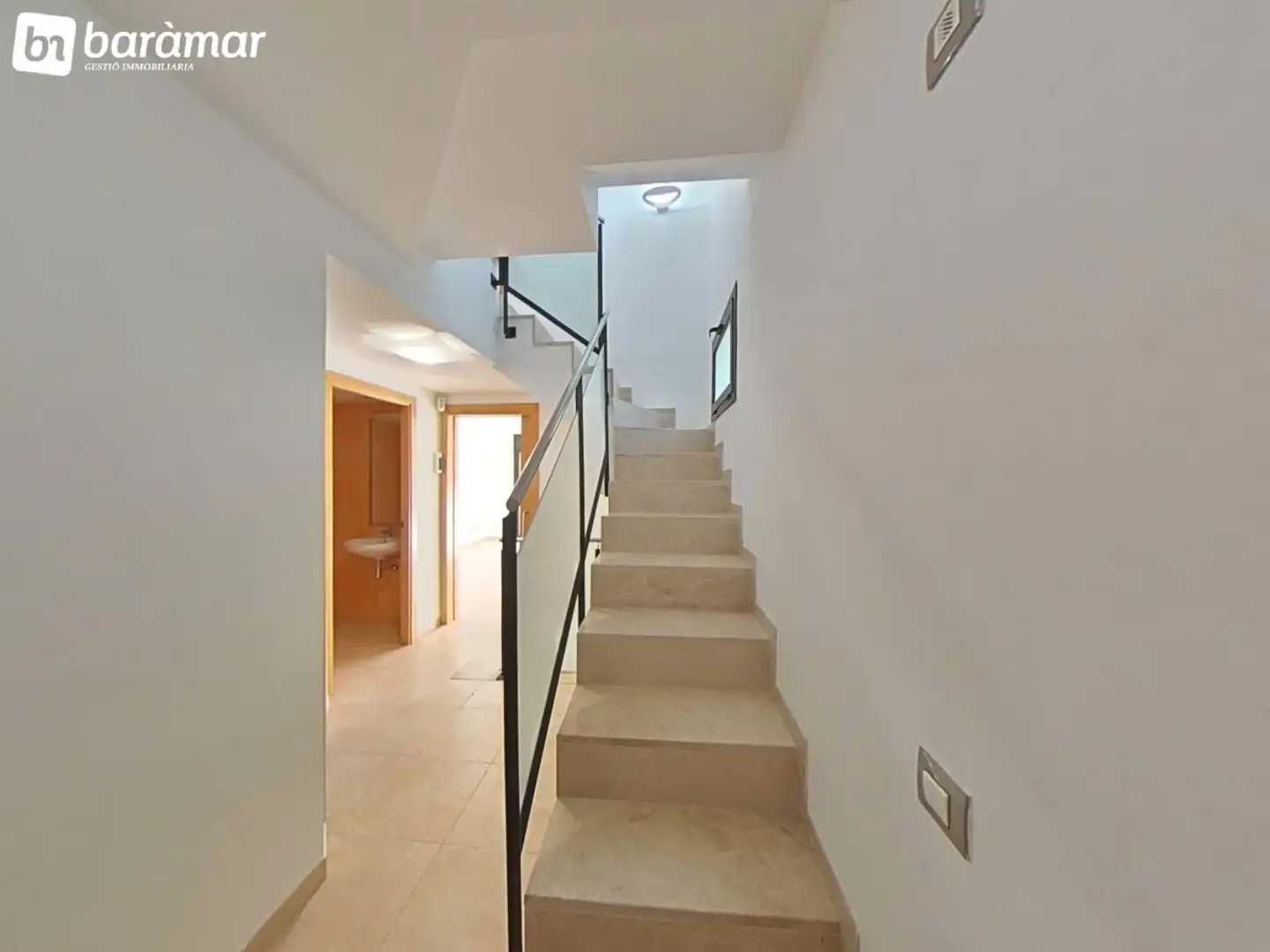 Casa adosada en venta en Roda de Berà con Aire acondicionado, Calefacción y Jardín privado