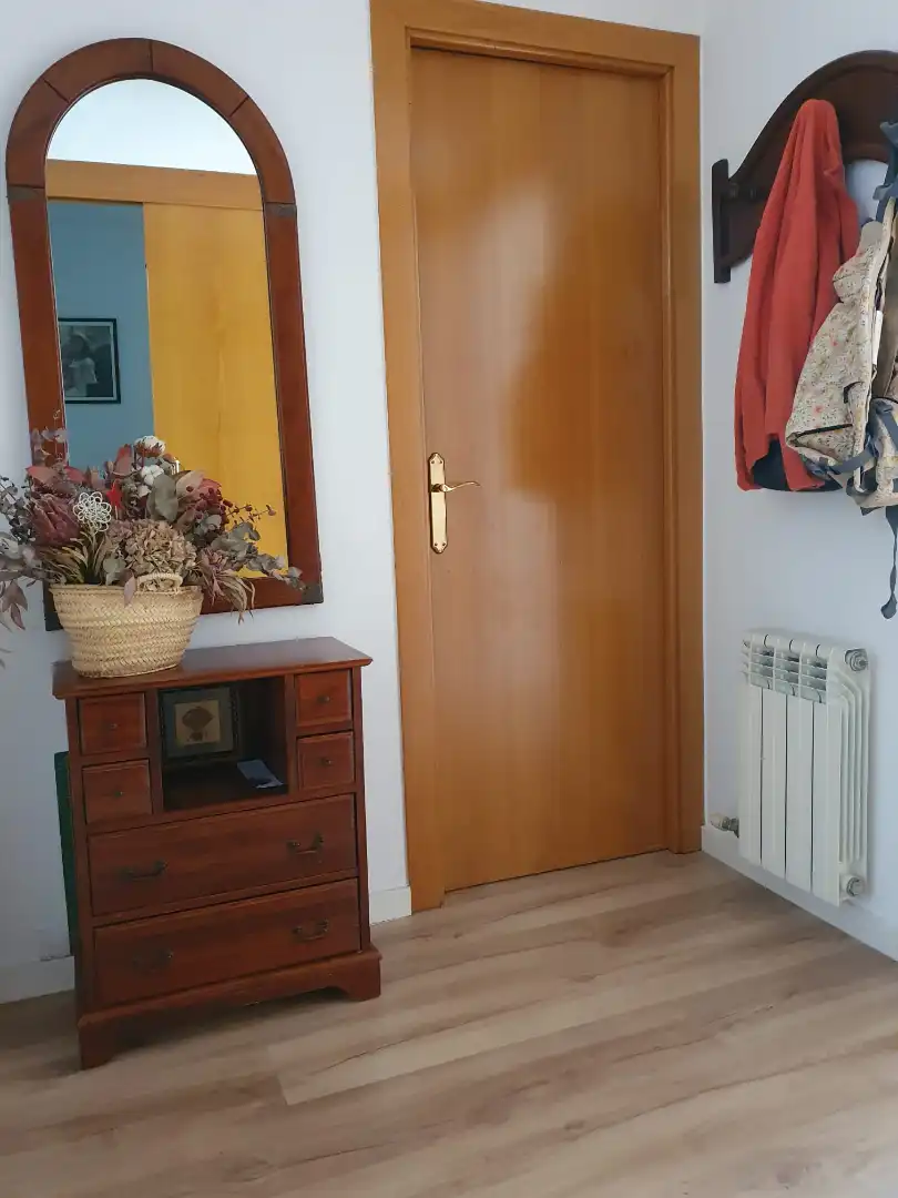 Houses for sale in Carrer de Pujós, 60, Collblanc