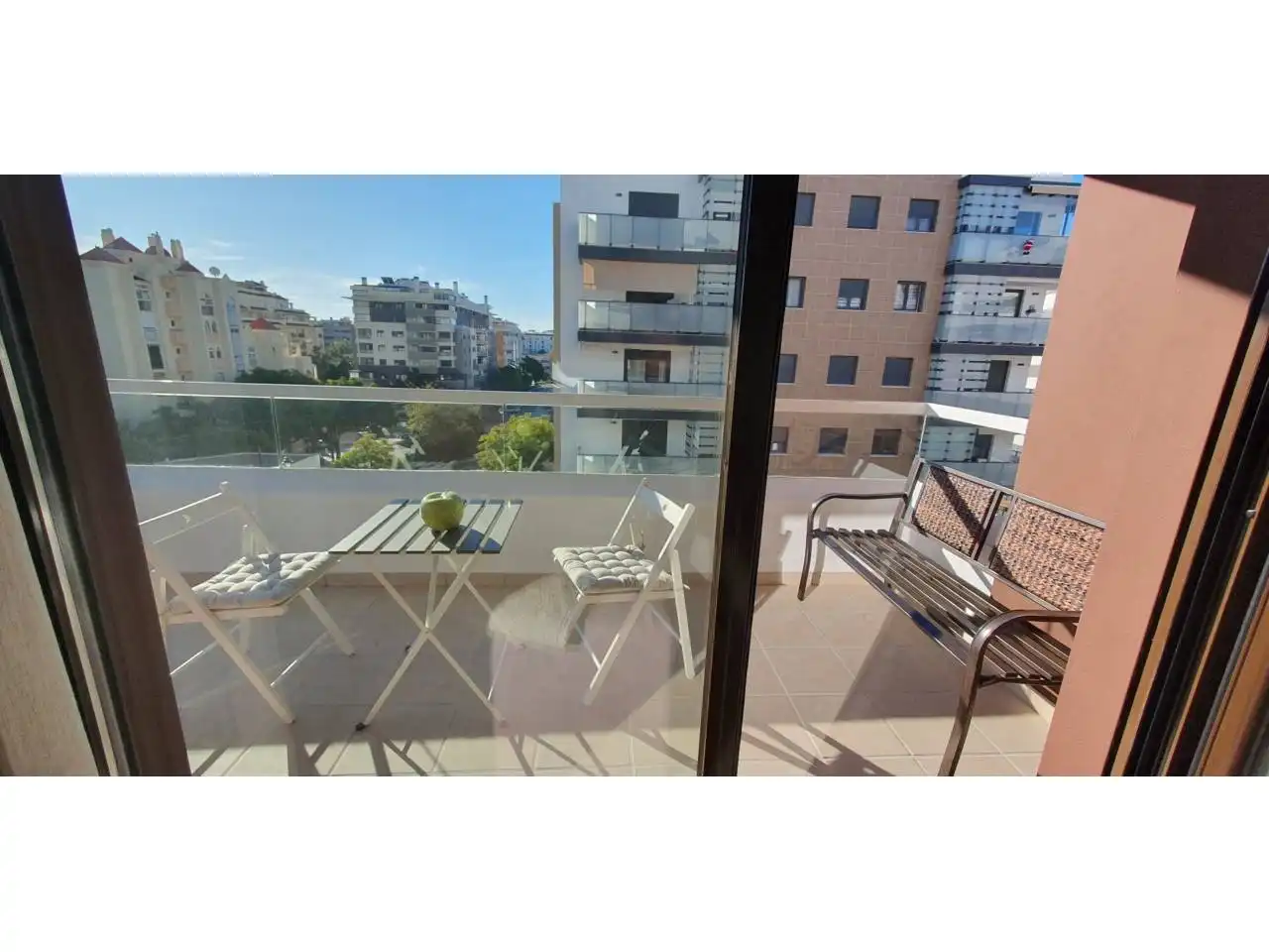 Terrasse von Wohnung zur Miete in Estepona mit Klimaanlage, Heizung und Terrasse