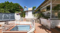 Piscina de Casa o xalet en venda en Alhaurín de la Torre amb Aire condicionat, Terrassa i Piscina