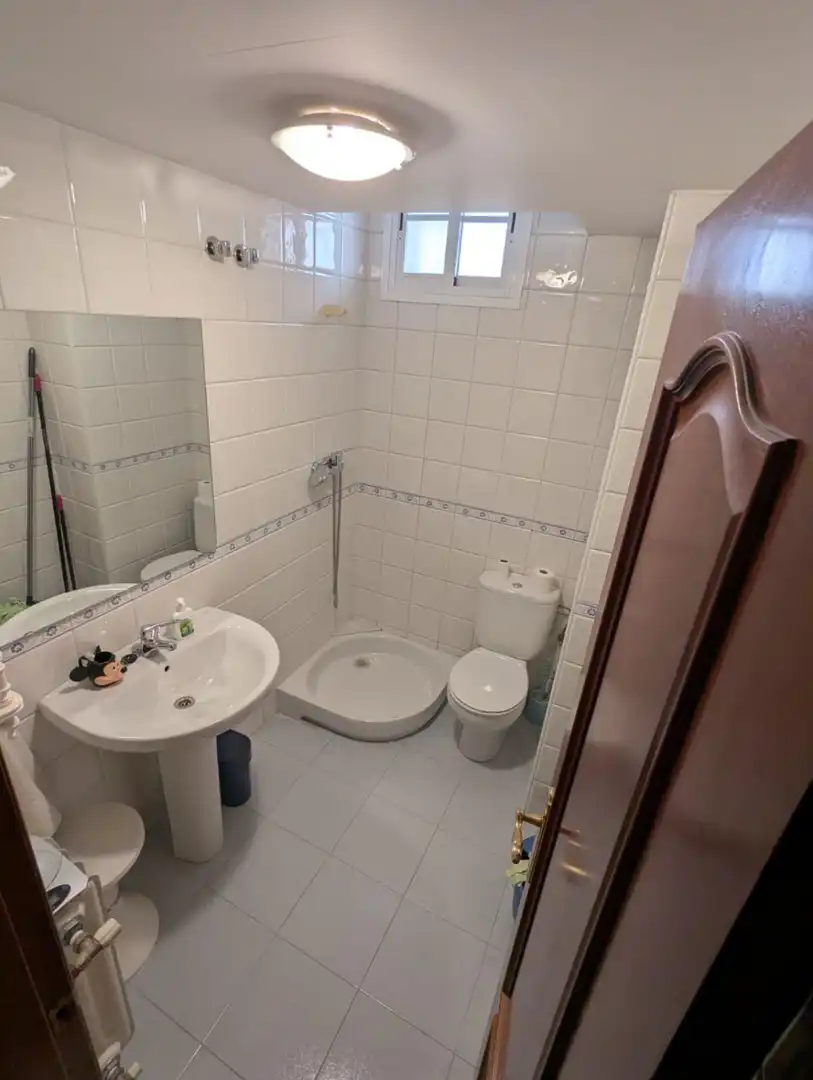 Bany de Casa o xalet en venda en Granada amb Aire condicionat, Calefacció i Terrassa