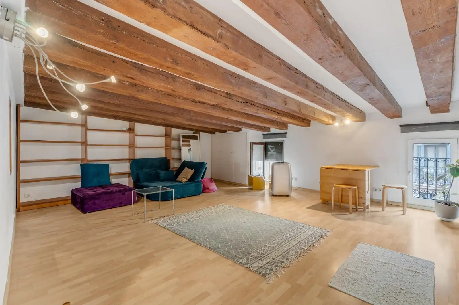 Study for sale in Barcelona, Barcelona
