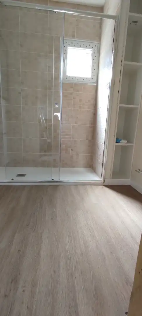 Baño de Casa o chalet en venta en Mejorada del Campo con Calefacción, Jardín privado y Parquet