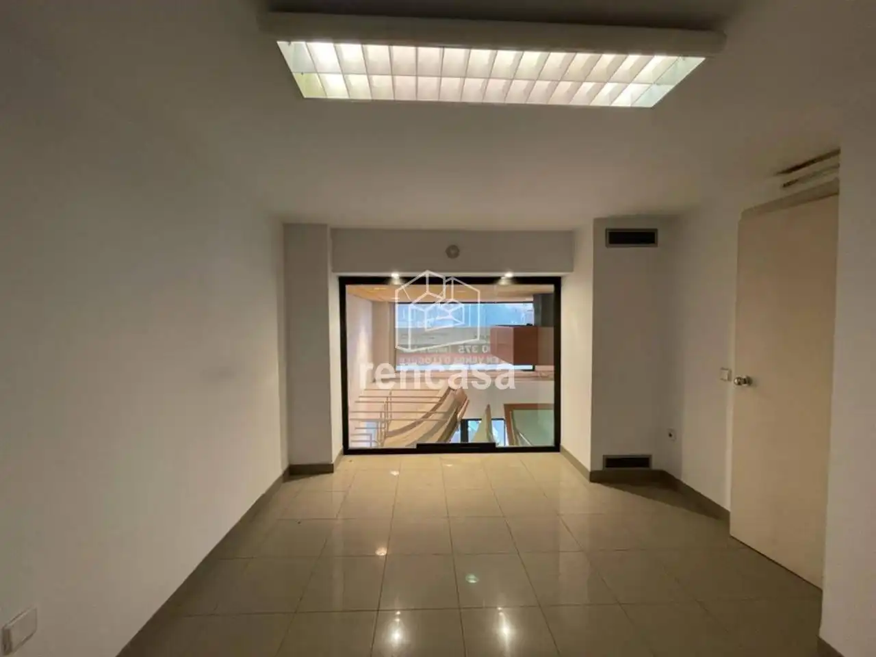 Gewerbefläche zum Verkauf in Calle Avinguda Garrigues, imagen 9