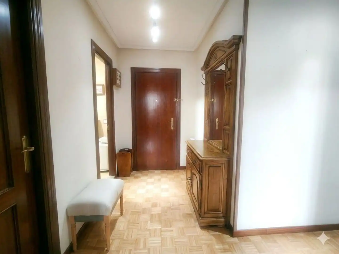 Piso en venta en Llanera con Calefacción y Piscina
