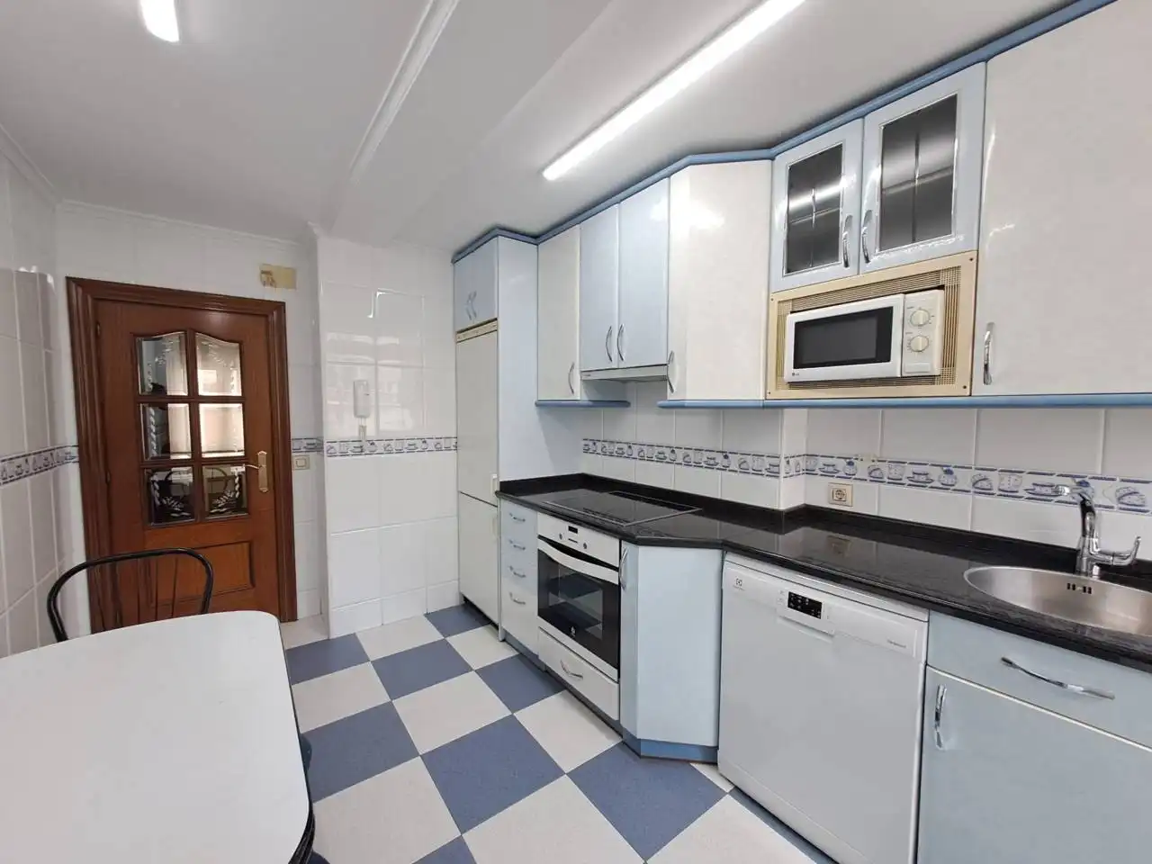 Kitchen of Flat for sale in Burgos  with Heating