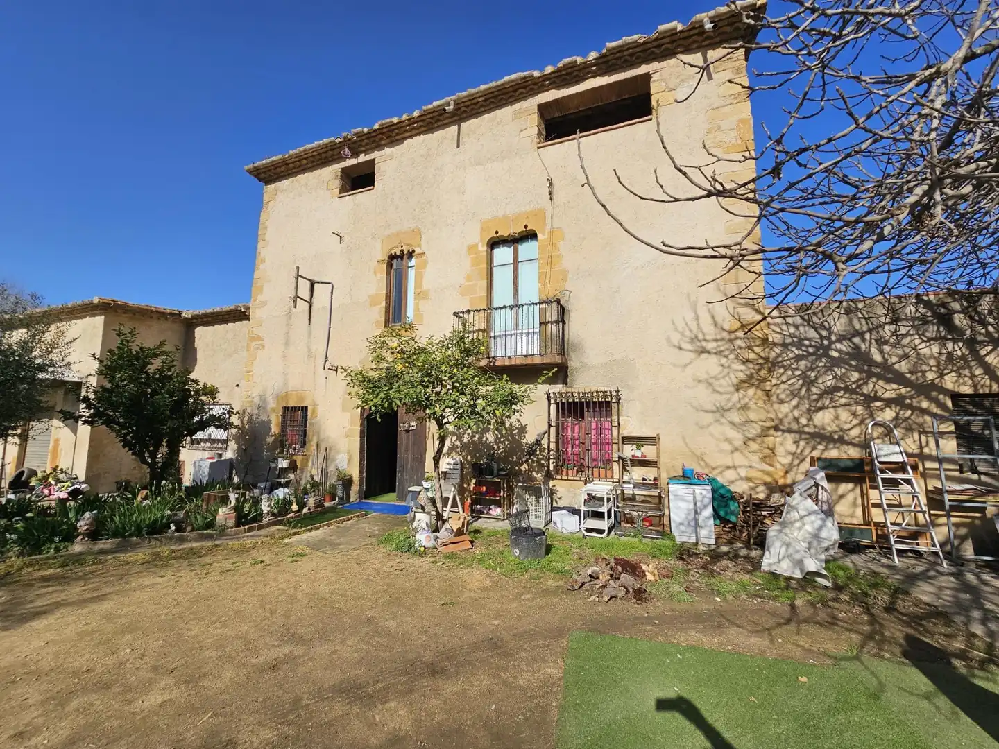 Wohnbaugrundstück zum Verkauf in La Bisbal d'Empordà, imagen 2