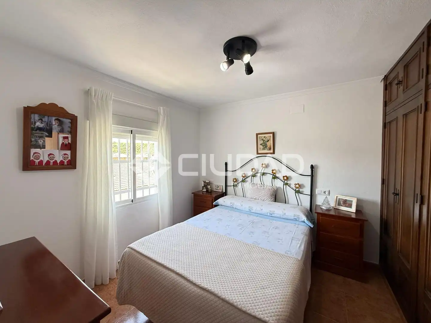 Bedroom of Flat for sale in El Bosque