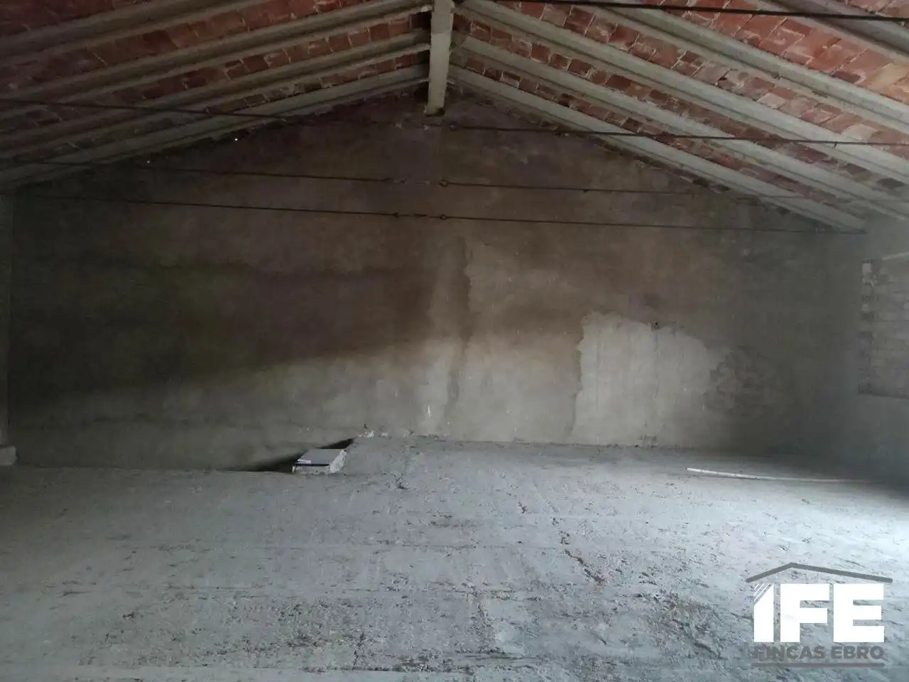 Edificio en venta en Boquiñeni