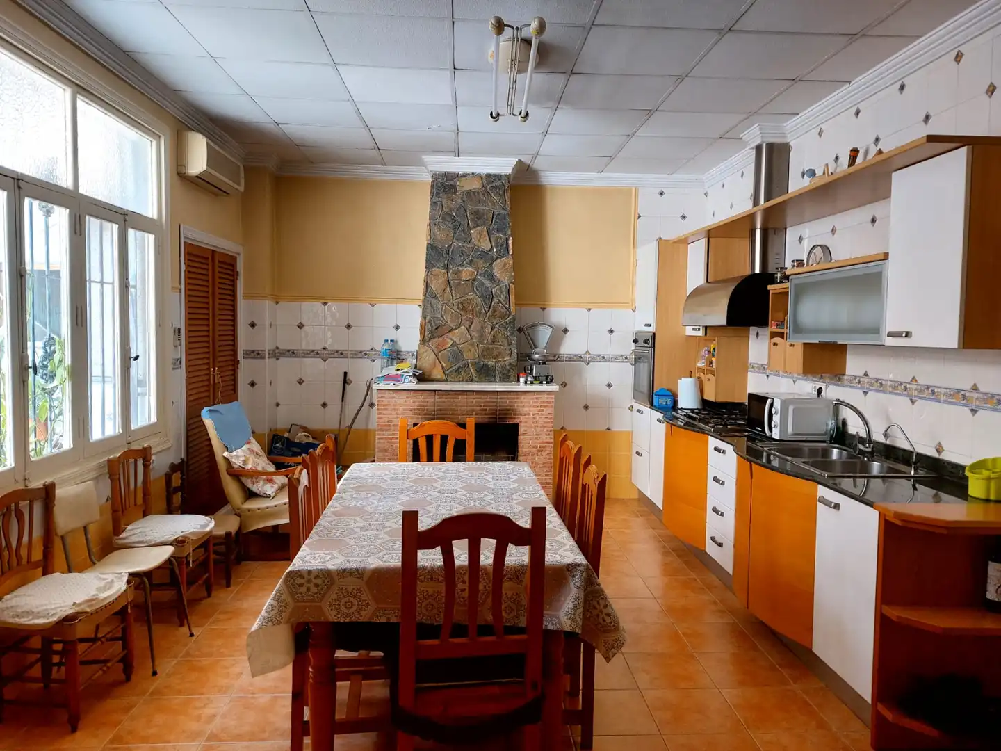 Cuina de Casa o xalet en venda en Cox amb Aire condicionat, Calefacció i Moblat